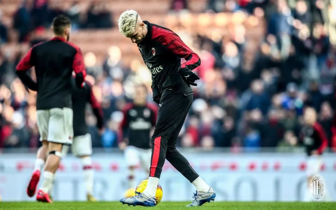  维罗纳定位球再建功，后防铁闸头球破门拿下宝贵一分